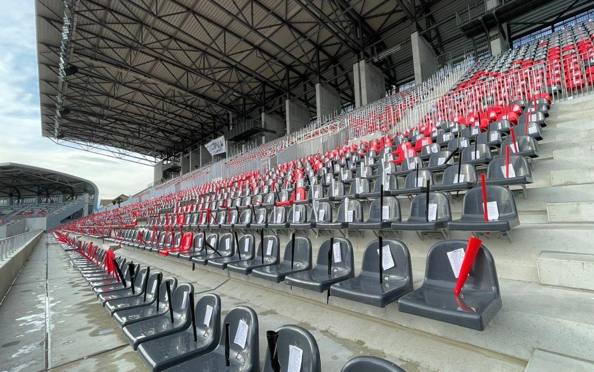 UTA se mută din nou, după numai 3 meciuri la Oradea: „Am făcut cererea”