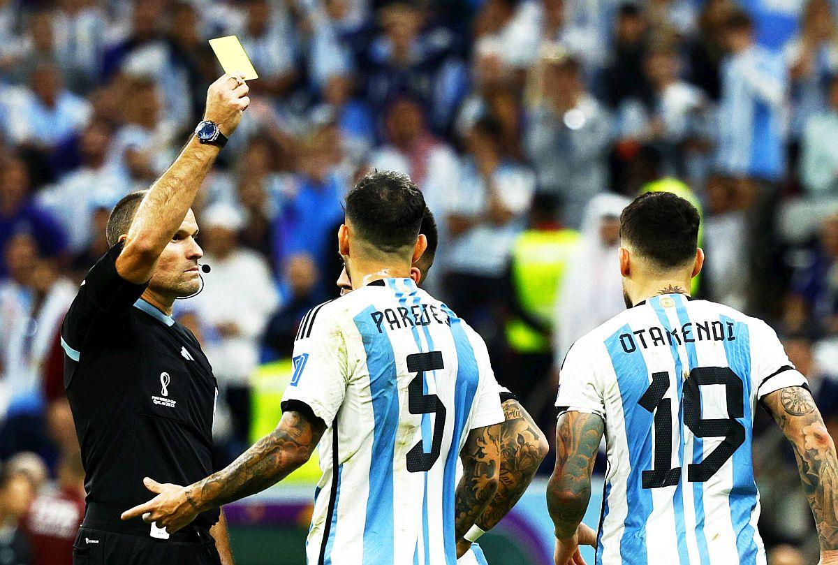 Ploaie de galbene în Țările de Jos - Argentina! Ce spune regulamentul FIFA în privința avertismentelor la Campionatul Mondial