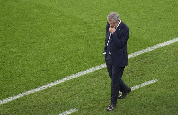Fernando Santos, distrus după ce Portugalia a fost eliminată de Maroc în „sferturi”: „Eram convinși că o să ajungem în finală și că o să cucerim trofeul”