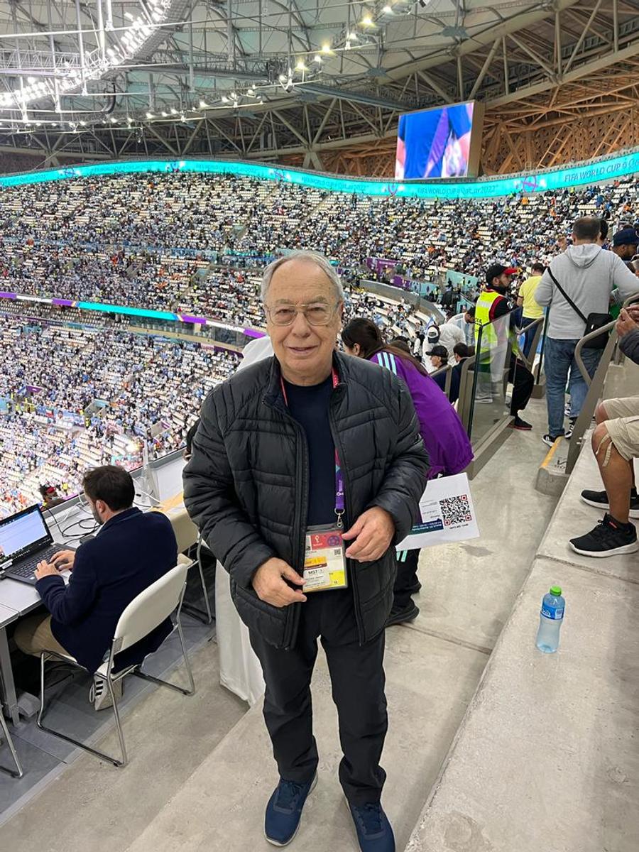 Pe urmele lui Maradona » Ioanițoaia a văzut calificarea Argentinei în semifinalele CM din mijlocul fanilor lui Messi: „Pentru ei, fotbalul e mai mult decât un joc. E un mod de a trăi”