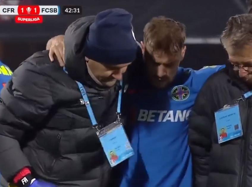 Accidentarea și înlocuirea lui Darius Olaru, în finalul primei reprize din CFR Cluj - FCSB, a provocat haos în tabăra oaspeților. Clujenii n-au profitat, iar scorul a rămas 1-1.