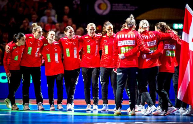 A spulberat România la CM de handbal feminin și se laudă că echipamentul revoluționar face diferența: „Crește explozivitatea cu 5%”