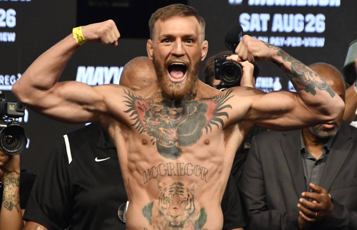 Conor McGregor, mesaj pentru un puști din România: „Doar cerul e limita! Hai, România!”