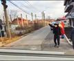 Un bărbat s-a urcat pe stâlpul din fața casei lui Becali: „Nea Gigi, ieși afară!” » Cum a fost rezolvat incidentul