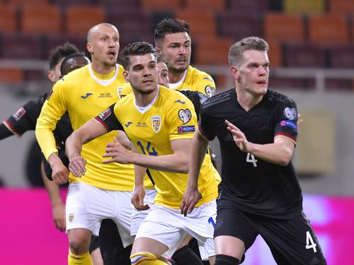Gigi Becali (63 de ani), finațatorul celor de la FCSB, crede că naționala României are un singur fotbalist de valoare certă, pe Vlad Chiricheș (32 de ani), fundașul central al lui Sassuolo.