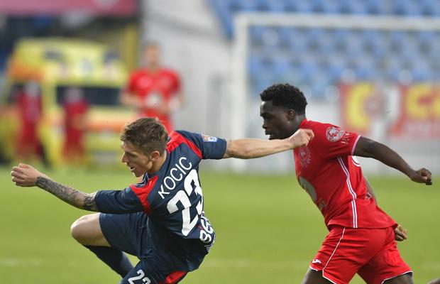 Cum vede un străin din Liga 1 România, după 3 ani: „Mă amuză expresia asta. Mai poți dribla o regulă”