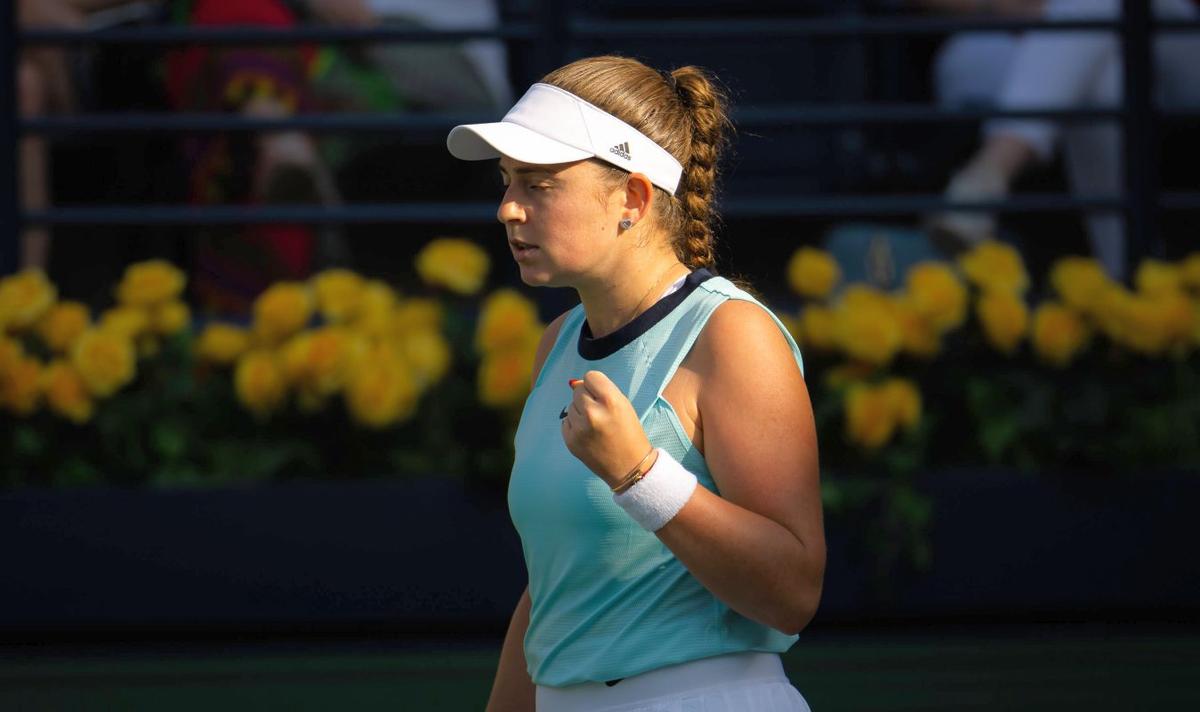 Transformare radicală! Cum arată în prezent jucătoarea care o învingea pe Simona Halep în finala de la Roland Garros 2017