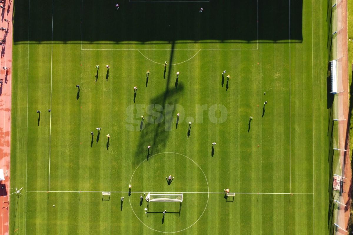 Păzea! Neubert la butoane! Ziua 3 în Antalya pentru FCSB, faza pe extenuare: imagini tari surprinse din dronă