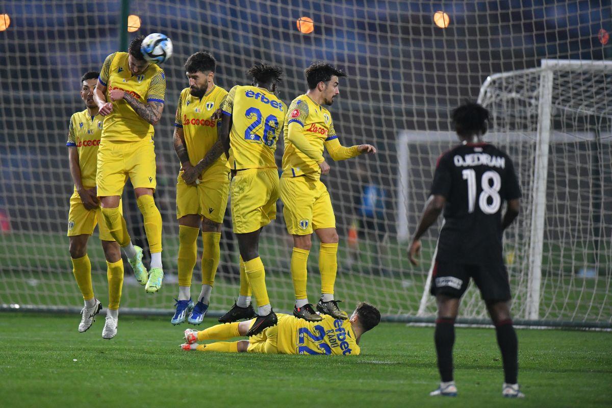 Petrolul a pierdut primul amical în Antalya » Reporterii GSP au fost prezenți la meci + Spion de la Dinamo pe margine