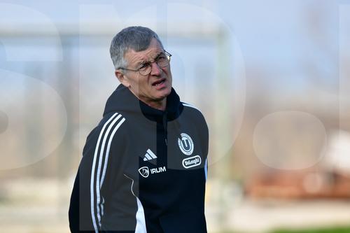 Ioan Ovidiu Sabău în U Cluj - MTK Budapesta  // FOTO: Cristi Preda (GSP)
