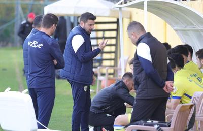 CSKA 1948 - Petrolul: 5 goluri în al doilea amical al echipei lui Mutu » Contribuție la debut pentru vârful din Turcia
