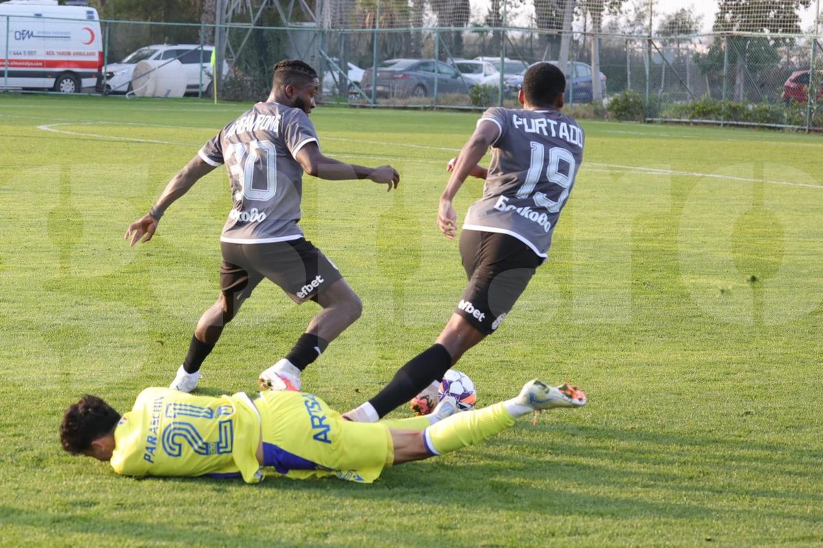 Imagini din CSKA 1948 - Petrolul, meci amical disputat în Antalya
