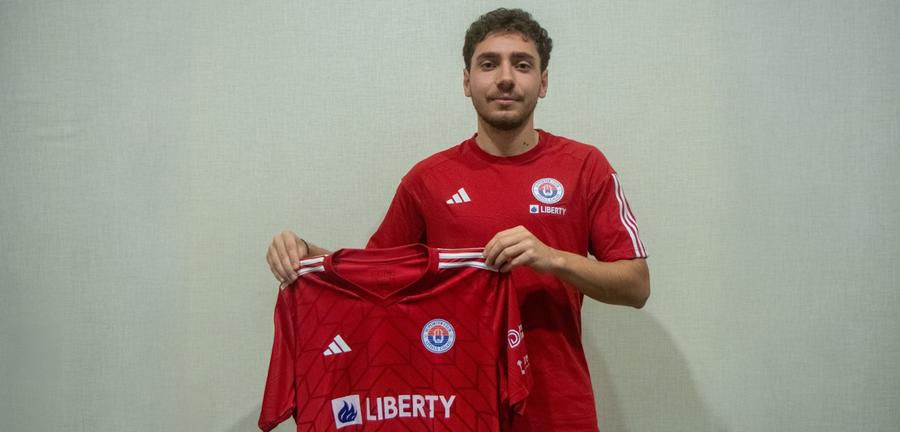 Ahmed Bani a semnat cu Oțelul Galați, foto: ascotelul.ro BURSA TRANSFERURILOR ÎN SUPERLIGA » Toate mutările iernii: Ahmed Bani și Filip Blazek au plecat de la Dinamo și Rapid