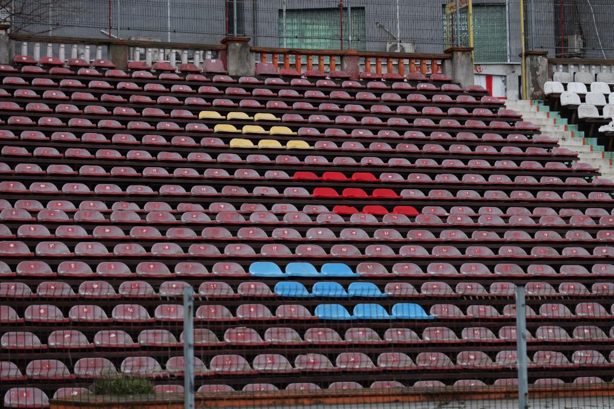Stadionul Dinamo fierbe pe dinăuntru » Ce au găsit reporterii GSP, la ultima tură înainte de demolare. „A fost izvor de sănătate”, acum ascunde detalii șocante