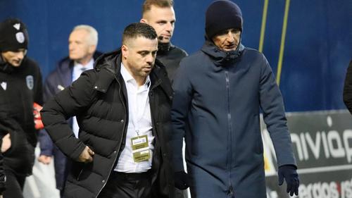 Răzvan Lucescu, dreapta, la meciul cu Panaitolikos