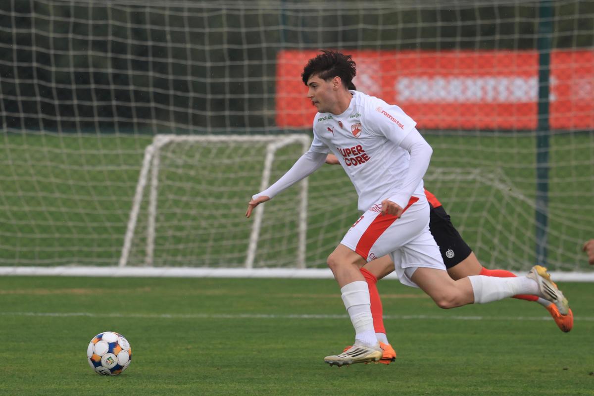 Dinamo - Gangwon, amical în Antalya