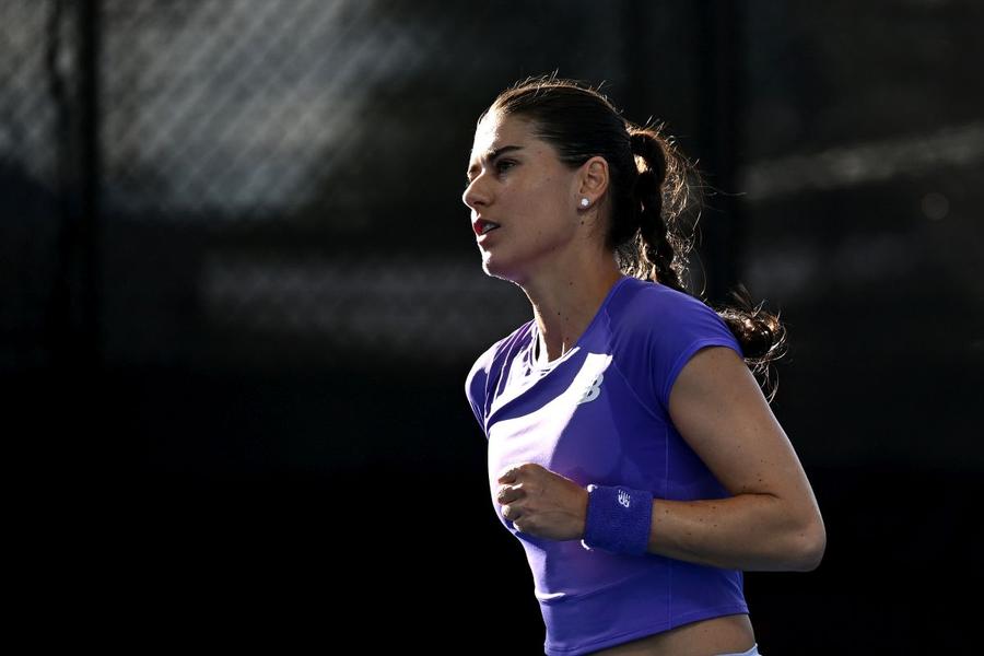 Sorana Cîrstea / Foto: Getty Images Sorana Cîrstea s-a retras din turneul de la Adelaide! Ce probleme acuză