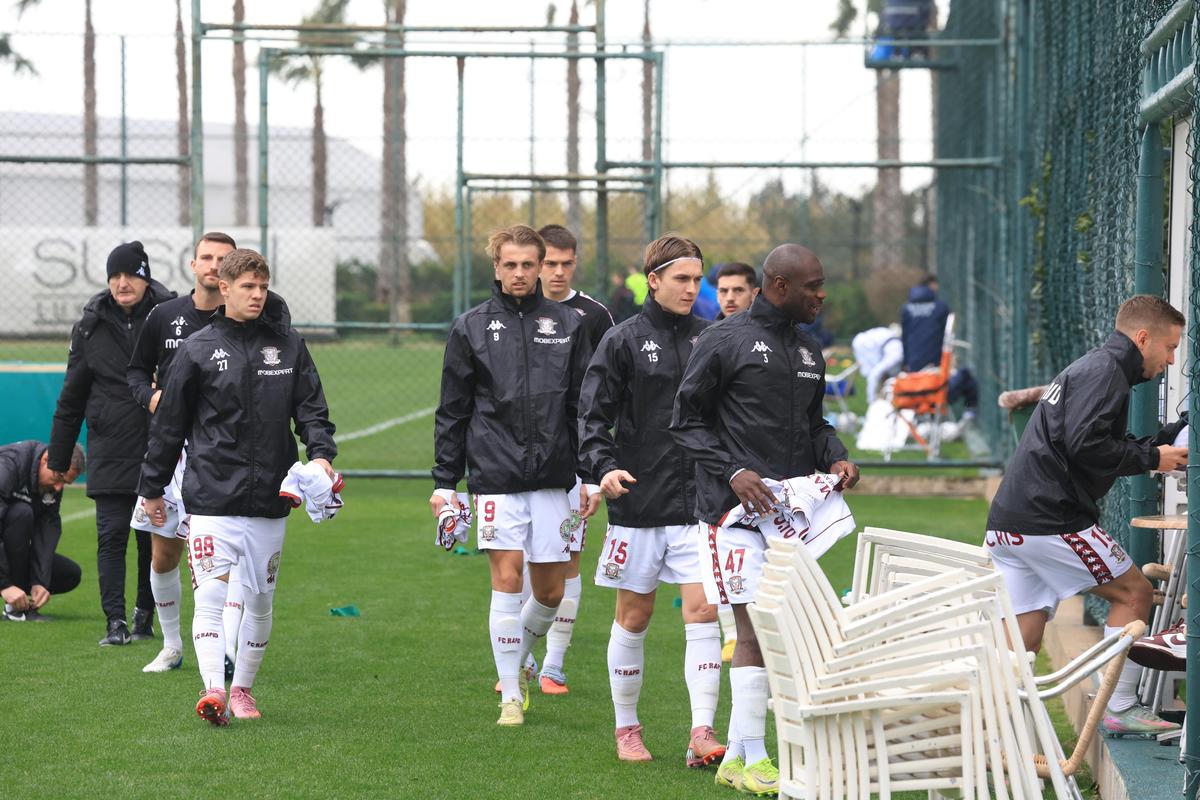 Rapid, victorie în amicalul cu CSKA 1948 Sofia » Meciul a fost decis de un gol marcat de la mijlocul terenului
