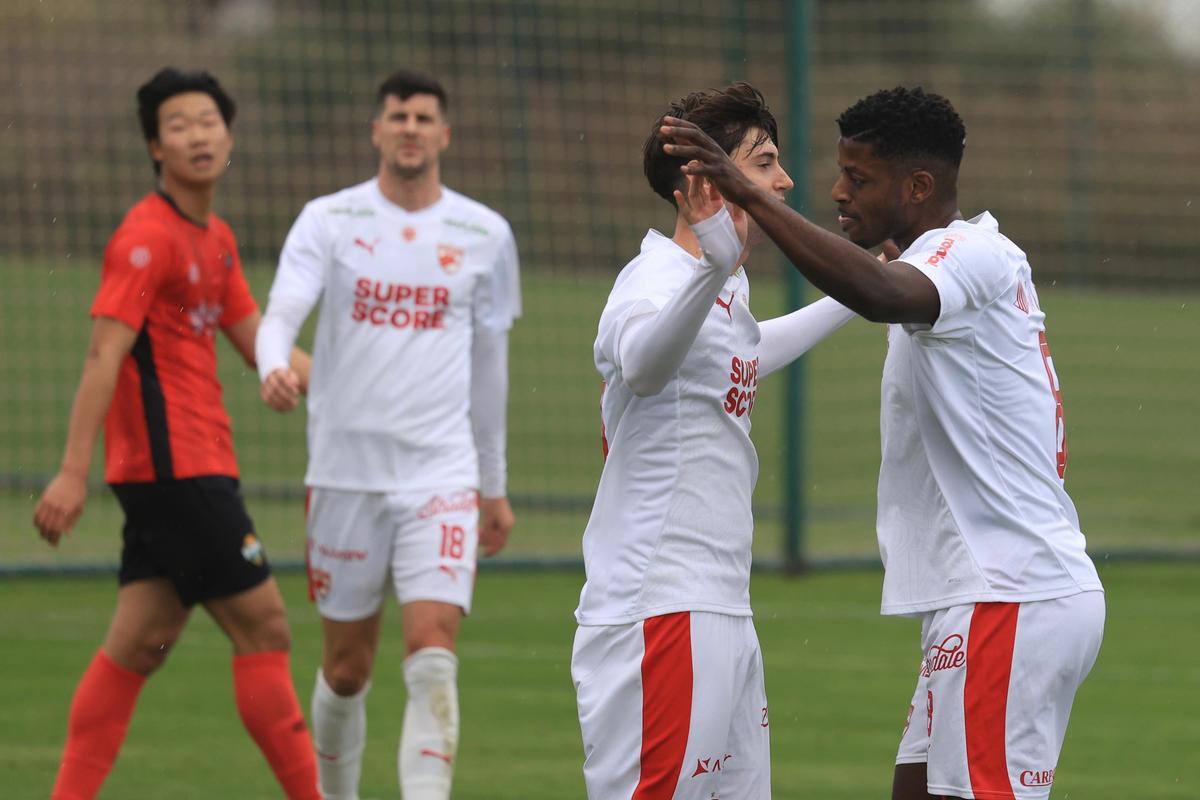 Dinamo - Gangwon, amical în Antalya