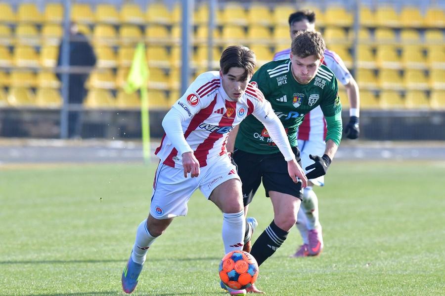 Tudor Butucel ar putea semna cu Oțelul Galați. Foto: Cristi Preda, GSP De la Braga și Legia, în probe la Oțelul Galați » Laszlo Balint testează doi jucători