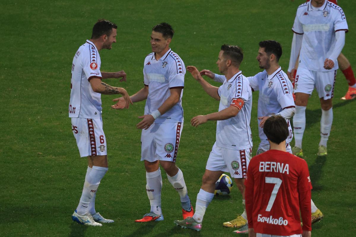 Rapid, victorie în amicalul cu CSKA 1948 Sofia » Meciul a fost decis de un gol marcat de la mijlocul terenului