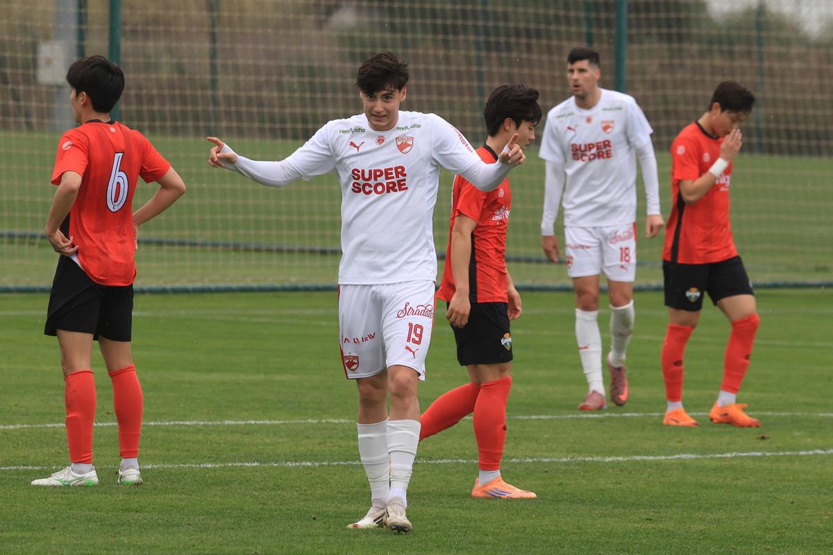 Avertisment pentru rivale: Dinamo câștigă și al doilea test din Antalya