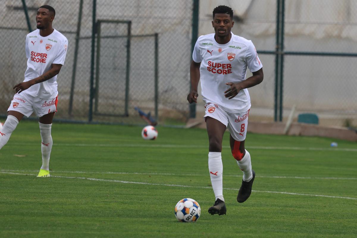 Dinamo - Gangwon, amical în Antalya