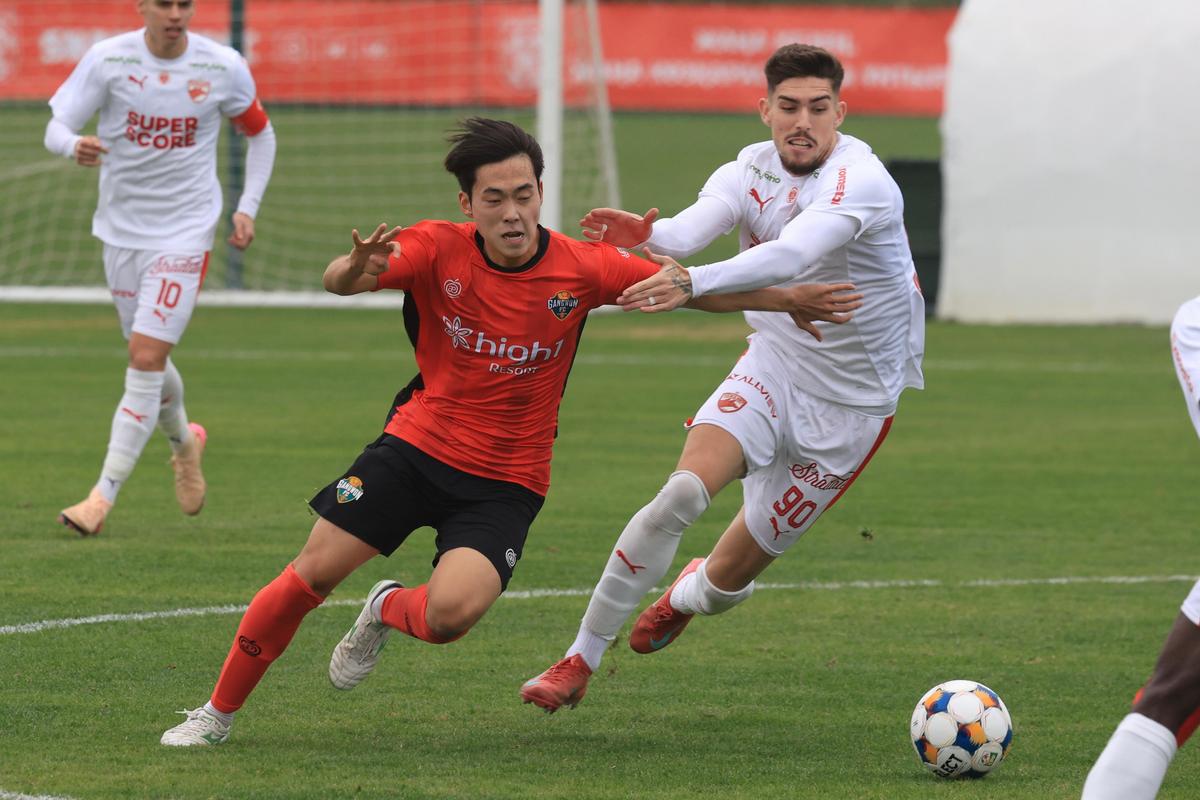 Avertisment pentru rivale: Dinamo câștigă și al doilea test din Antalya