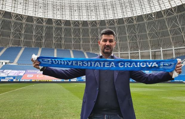 Marinos Ouzounidis, răsplătit de compatriotul Vassaras după ce le-a luat apărarea arbitrilor » Craiova și-a primit „talismanul” la meciul cu Botoșani