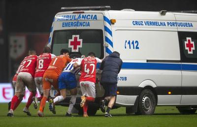 VIDEO+FOTO Scene incredibile pe teren la meciul lui FC Porto, după o accidentare gravă!