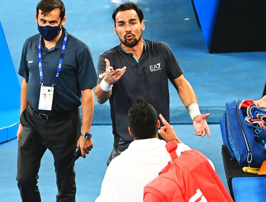 Italianul Fabio Fognini (33 de ani, 17 ATP) l-a învins pe conaționalul Salvatore Caruso (28 de ani, 78 ATP), în cel mai dramatic meci al turului secund de la Australian Open, scor 4-6, 6-2, 2-6, 6-3, 7-6(14-12).