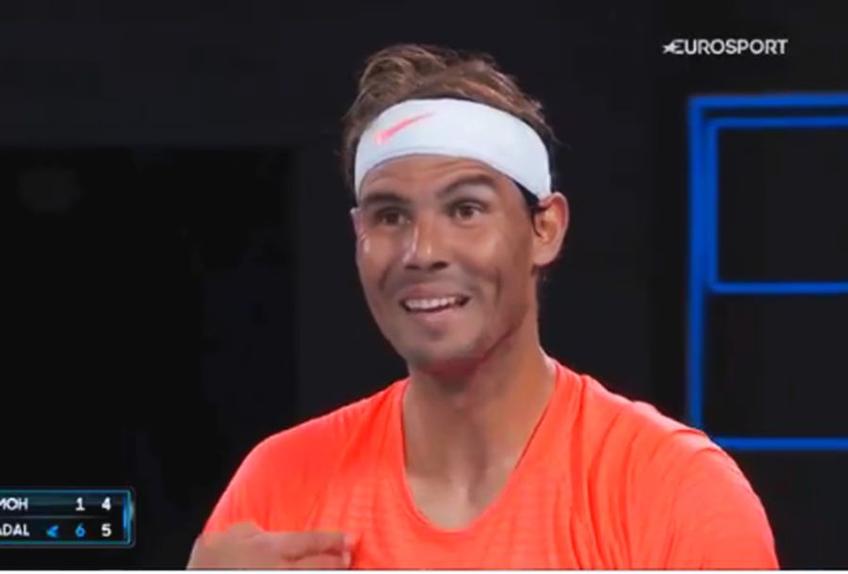 Rafael Nadal (34 de ani, 2 ATP) l-a învins pe americanul Michael Mmoh (23 de ani, 177 ATP), scor 6-1, 6-4, 6-2, și s-a calificat în turul trei la Australian Open.