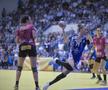 FOTO SCM Rm. Vâlcea și-a adus „bombă sexy” pe semicerc!