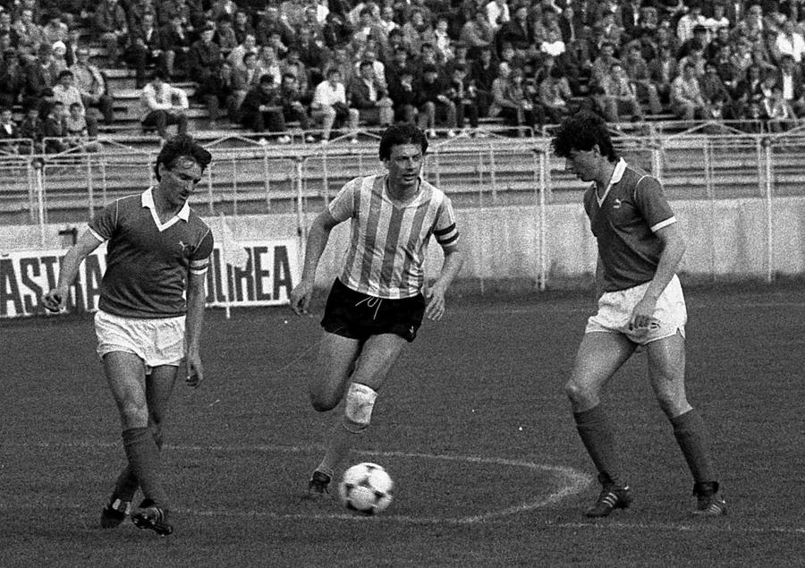 Gino Iorgulescu în Sportul - SC Bacău, 1988 (foto: arhiva GSP) Gino Iorgulescu, înainte de Turcia - România: „Până și eu am dat gol cu ei”