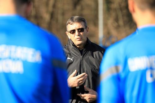 Eugen Neagoe a schimbat radical echipa juveților / Sursă foto: Facebook@ Universitatea Craiova
