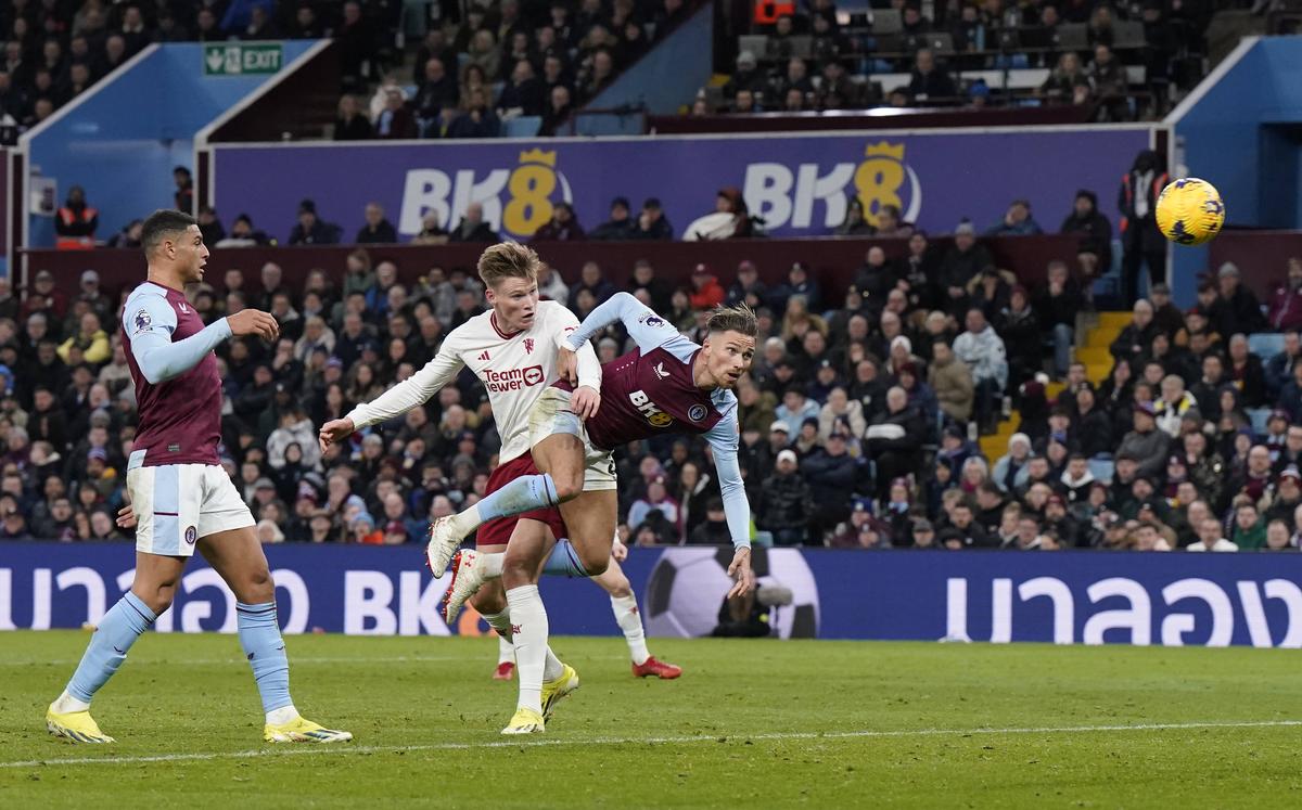 Aston Villa - Manchester United, „diavolii” dau lovitura pe final