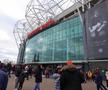 Denis Law, comemorat de fanii Manchester United