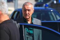 Negocieri secrete Dinamo - FCSB în ultima zi de mercato » Fotbalistul și-a dat acordul pentru transfer, Becali a luat decizia