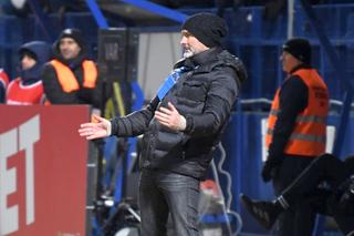 „Avem sânge în ochi, dăm doar la disperare” » Adi Mihalcea, descumpănit după eșecul cu U Cluj: „Sunt mâhnit, cătrănit, supărat!”