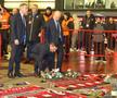 Denis Law, comemorat de fanii Manchester United