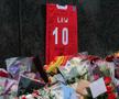Denis Law, comemorat de fanii Manchester United