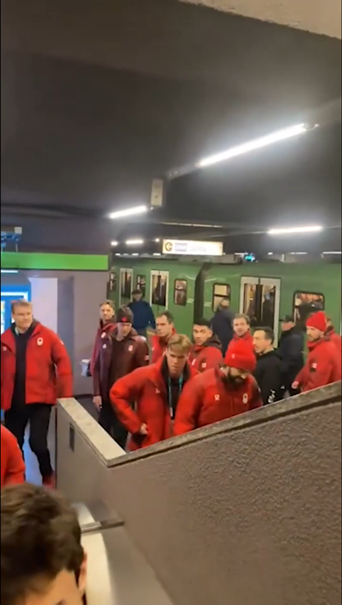 Au părăsit Satul Olimpic pentru a se caza la un hotel de 5 stele! Susțin că nu este vorba despre lux, ci despre performanță