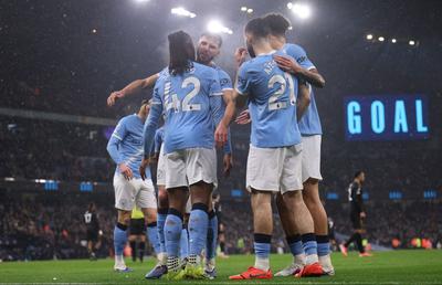 Manchester City - Fulham 3-0 » Formația lui Pep Guardiola a rezolvat lucrurile în 15 minute și ține aproape de Arsenal