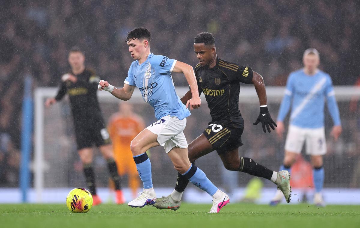 Manchester City - Fulham 3-0 » Formația lui Pep Guardiola a rezolvat lucrurile în 15 minute și ține aproape de Arsenal