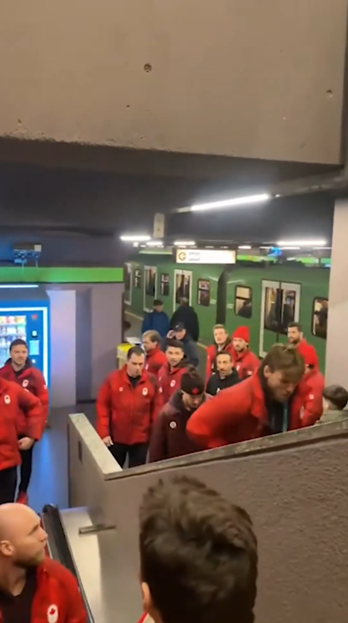 Au părăsit Satul Olimpic pentru a se caza la un hotel de 5 stele! Susțin că nu este vorba despre lux, ci despre performanță