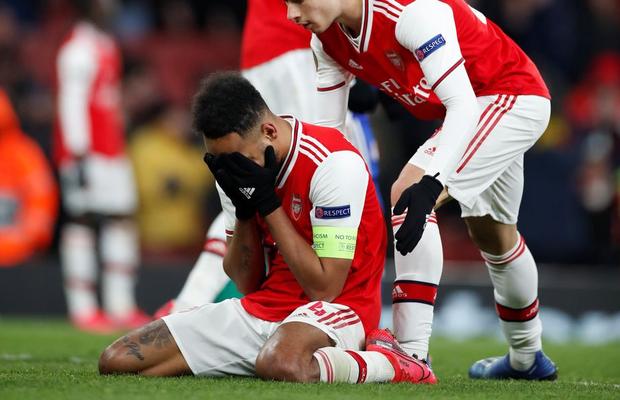 Arsenal în carantină! Jucătorii au intrat în contact cu patronul lui Olympiakos, infectat cu COVID-19
