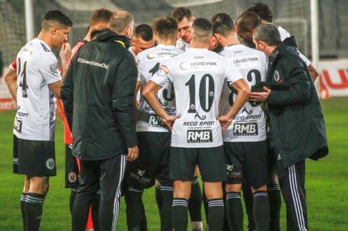 U Cluj a pierdut la „masa verde” cu Farul // foto: Facebook @ FC Universitatea Cluj