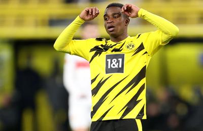 Germania vrea să ne atace la tineret cu copilul teribil Moukoko! Are doar 16 ani și e marea revelație de la Dortmund