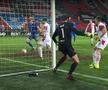 Ianis Hagi, pasă de gol în Rangers - Slavia / FOTO: Captură TV @Telekom Sport