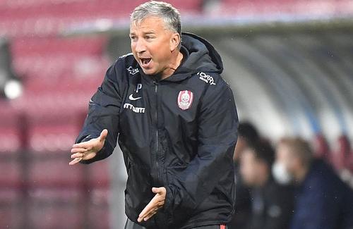 Dan Petrescu, 53 de ani, este încrezător înaintea meciului României cu Germania și consideră că „tricolorii” antrenați de Mirel Rădoi pot obține chiar 9 puncte în această lună.